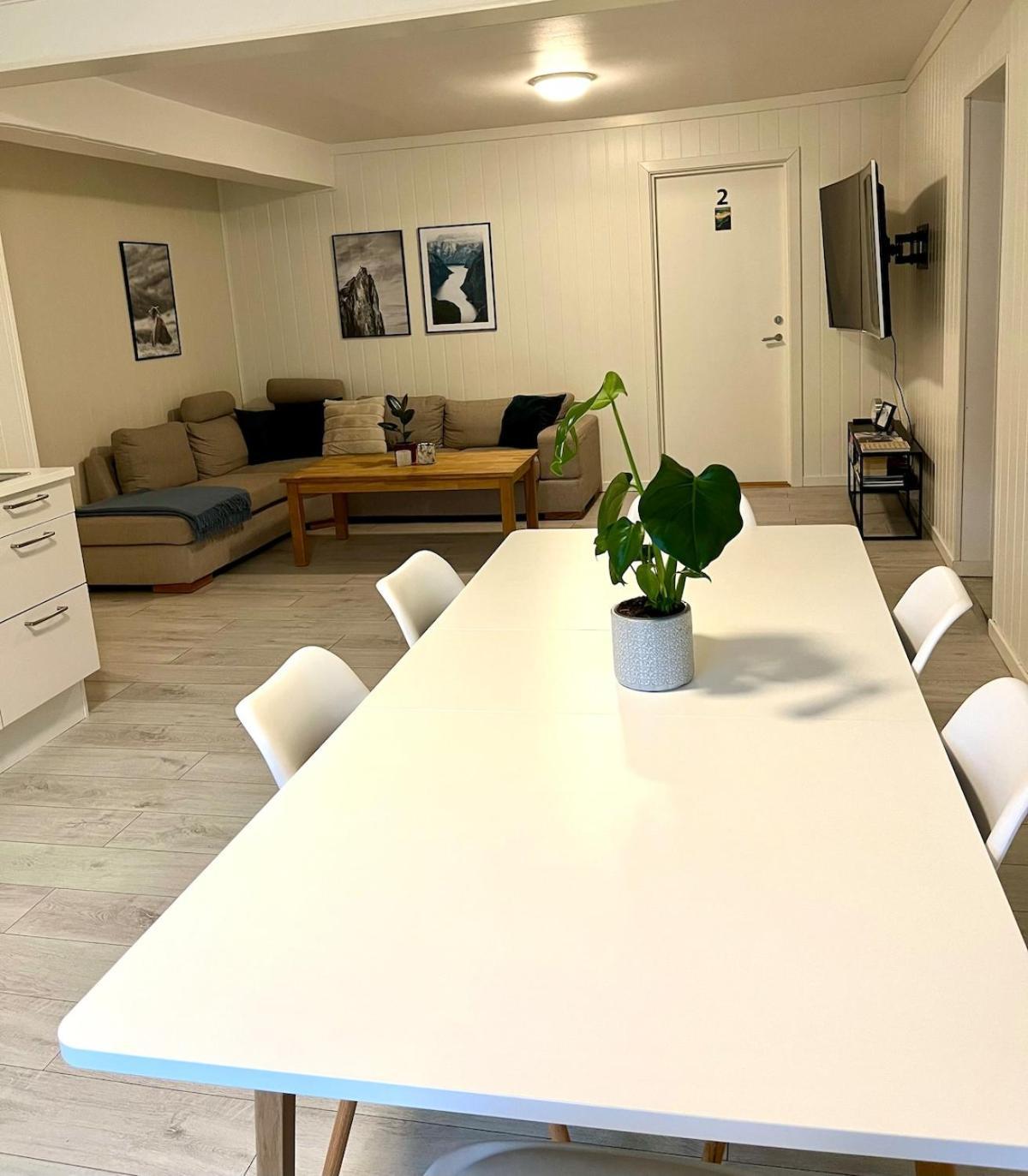 Apartment In The Heart Of Andalsnes Ngoại thất bức ảnh